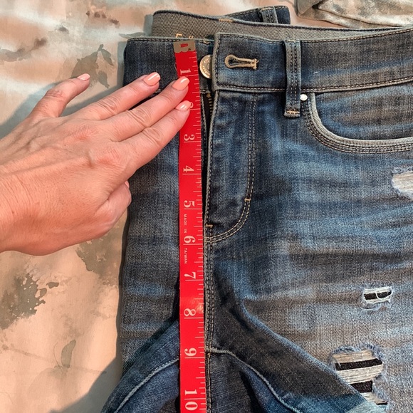 5”• WHBM denim shorts, distressed - Picture 9 of 11